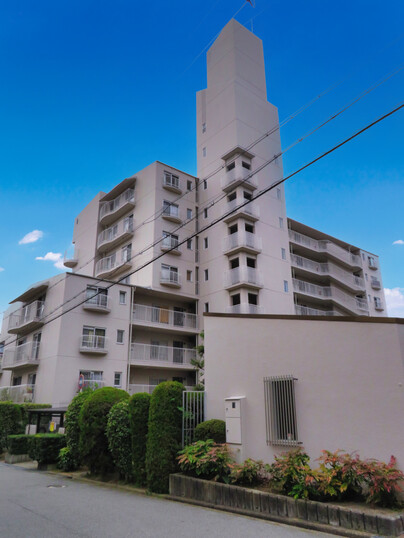 サンハイツ緑地公園南棟