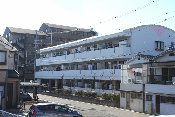 マンション津久野