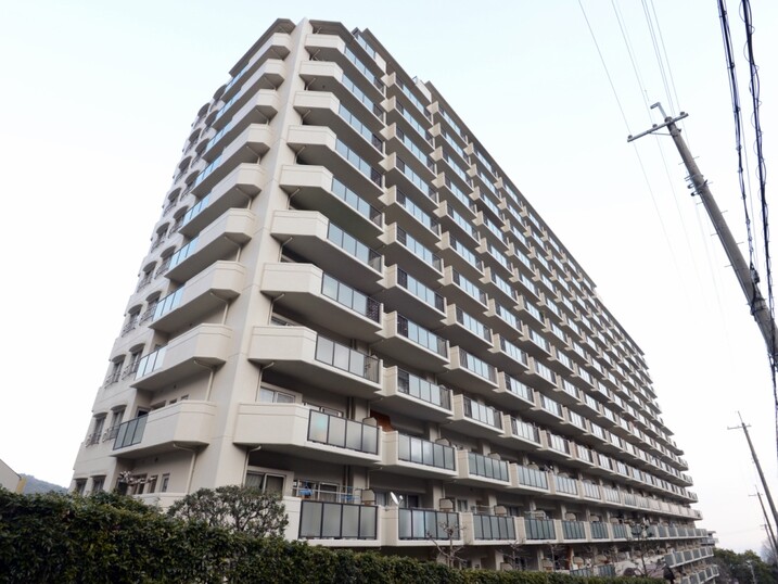 ラヴェニール宝塚中山台ドゥジェーム