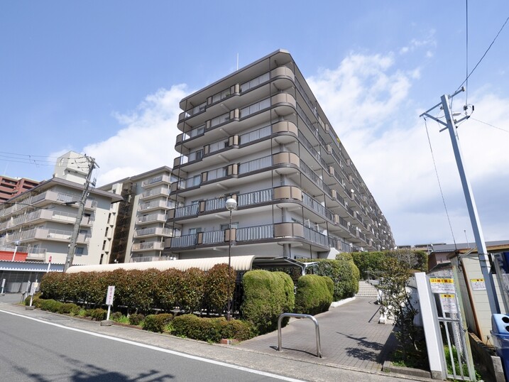 ユニハイム四条梅津