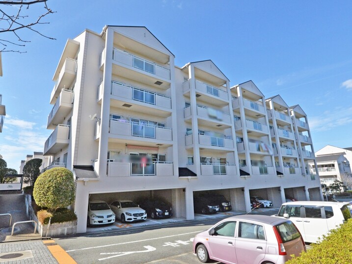 ソリステ神戸藤原台１８号棟