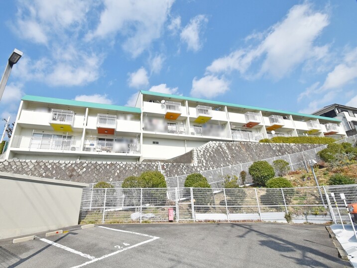 イトーピア高槻松が丘Ｃ棟