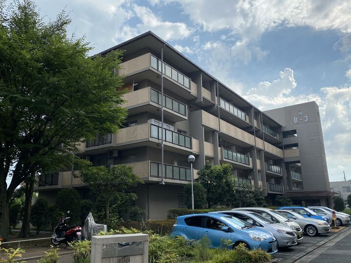 ユニライフ山崎３号棟