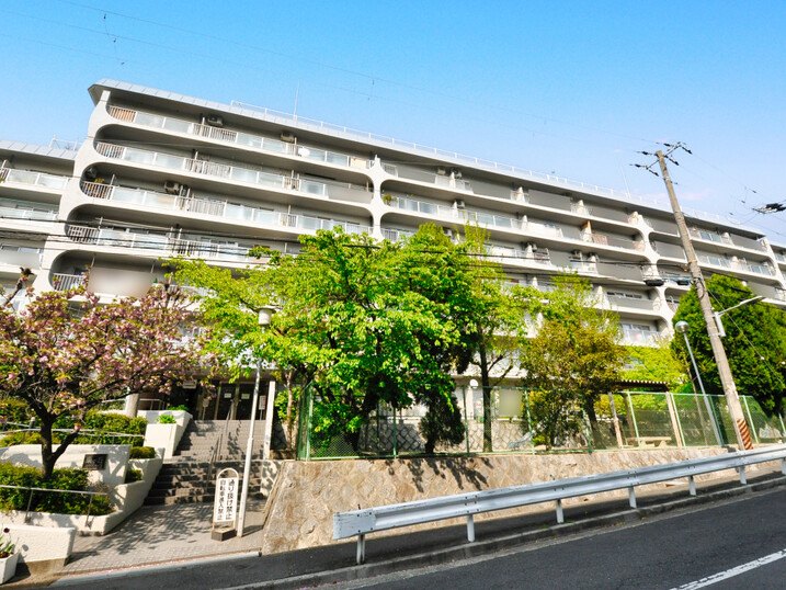千里泉ヶ丘スカイハイツ２号館