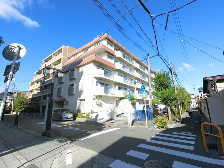 日商岩井池田マンション