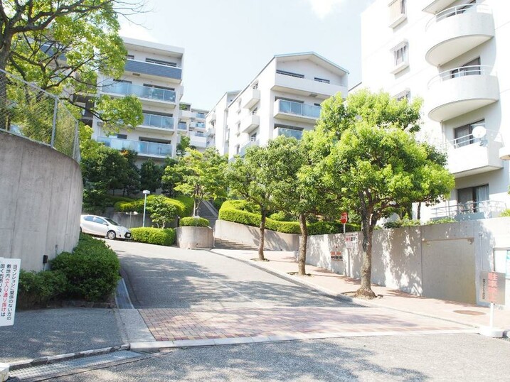 日商岩井芦屋ガーデンヒルズＧ棟