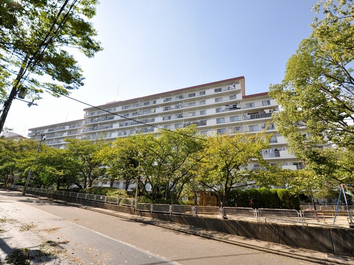 狭山ハウス２号棟