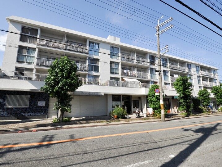 メゾン茨木主原１号棟