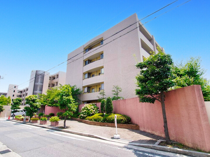 ファミール芦屋ガーデンスクエア４番館