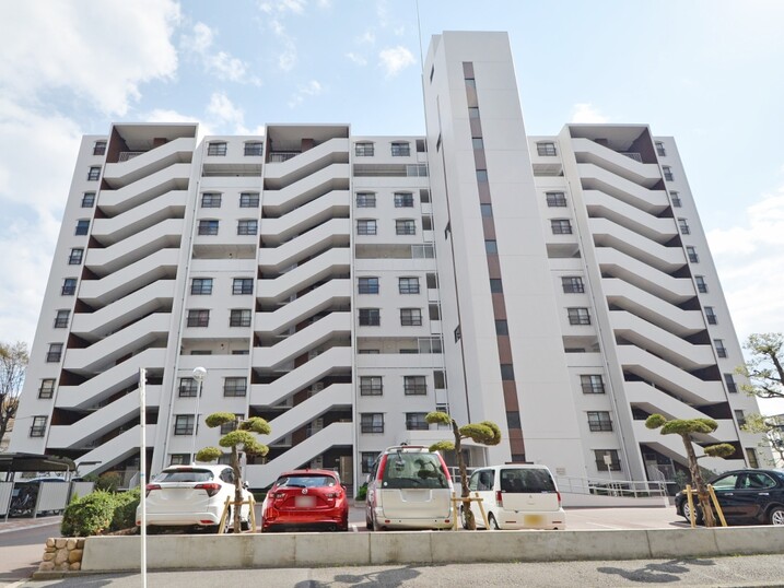 阪急南茨木ハイタウン駅前高層住宅Ａ棟
