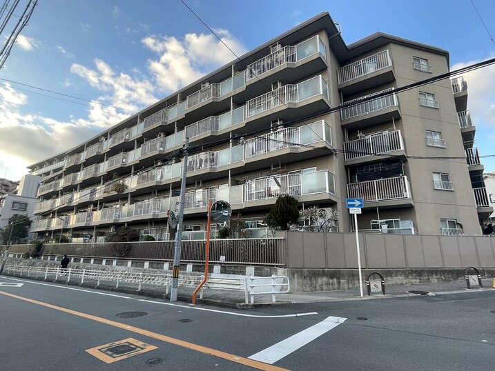 モンテベルデ千里丘