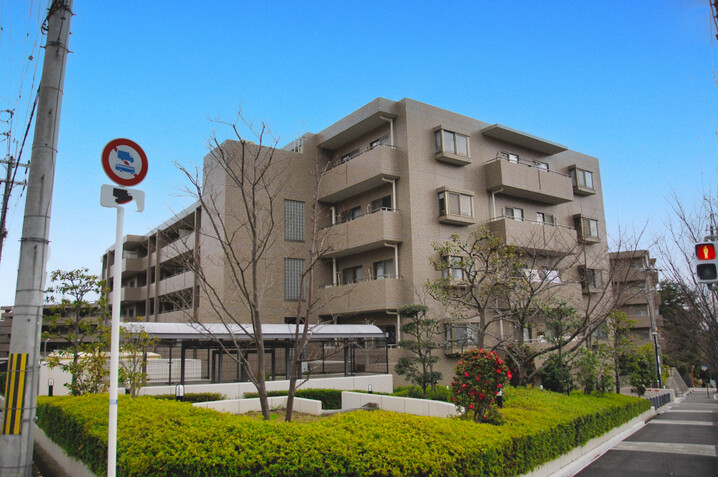 ジオ池田五月丘壱番館