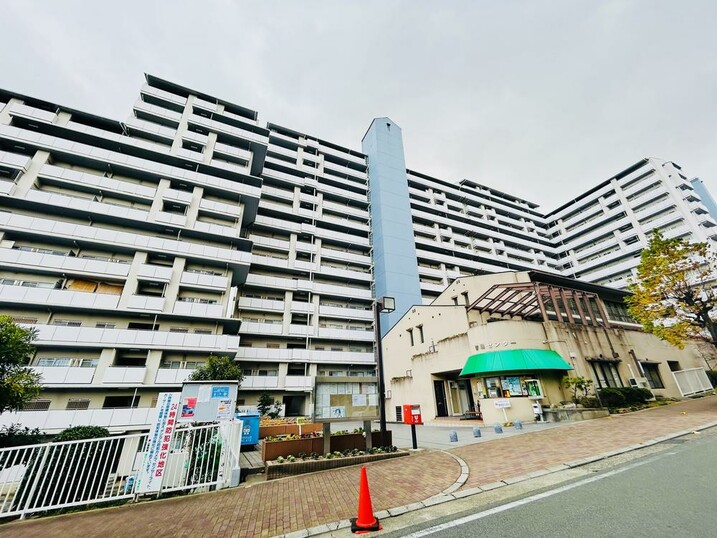 藤和さやまハイタウンＢ棟