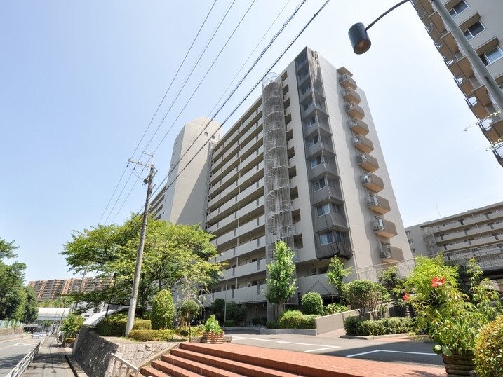 日興千里台スカイタウンＥ館