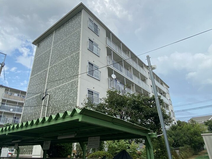 水無瀬青葉ハイツ９号棟