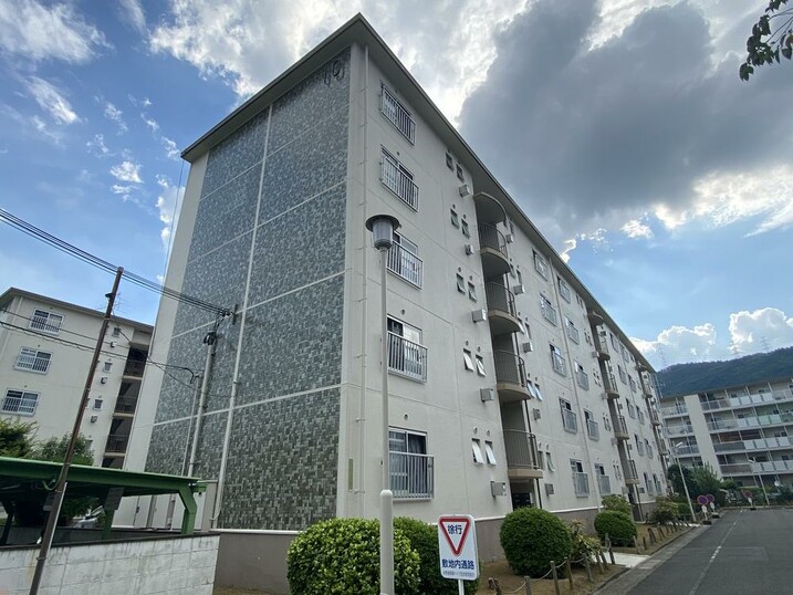 水無瀬青葉ハイツ１０号棟