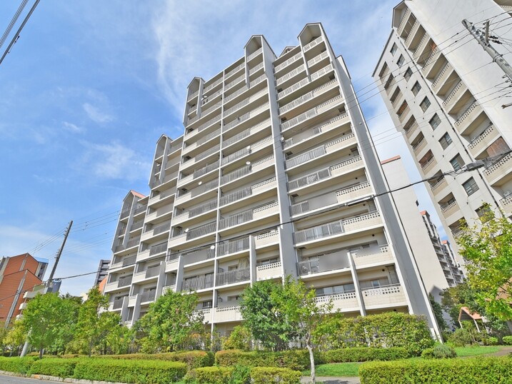 西神南ヒルズ７番館