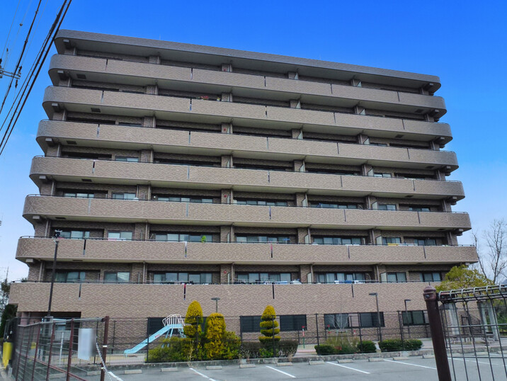 ライオンズマンション川西滝山