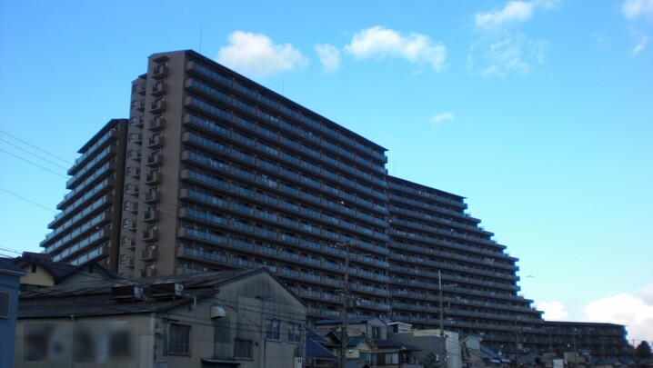 ファミールハイツ上野芝３番館