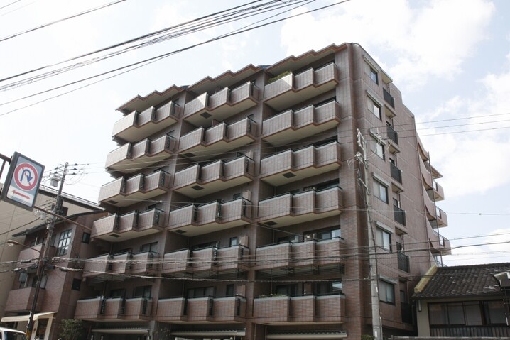 サンクタス祇園石段下