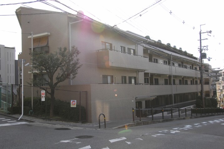ジオ緑地公園ヒルサイドテラス