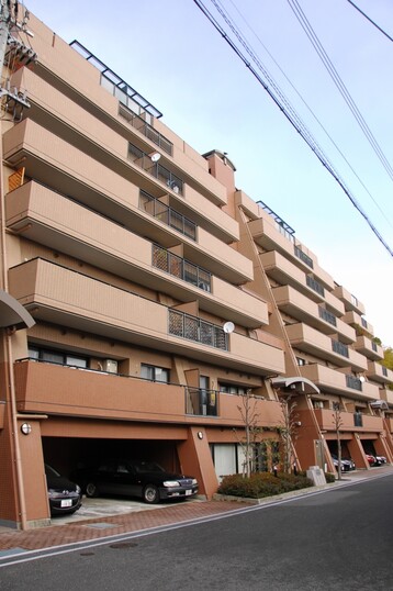 メゾン豊中・永楽荘