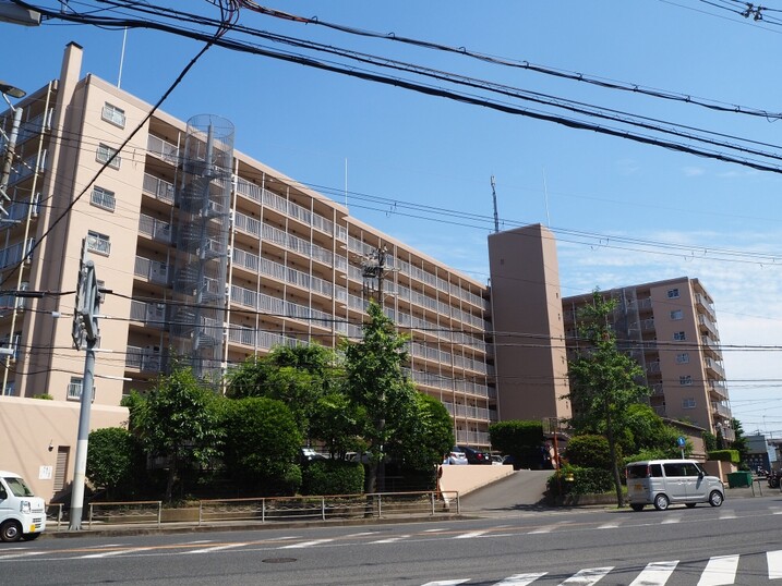 伏見日光ハイツ２号棟