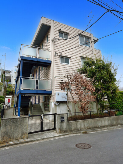 メゾンド東寺尾