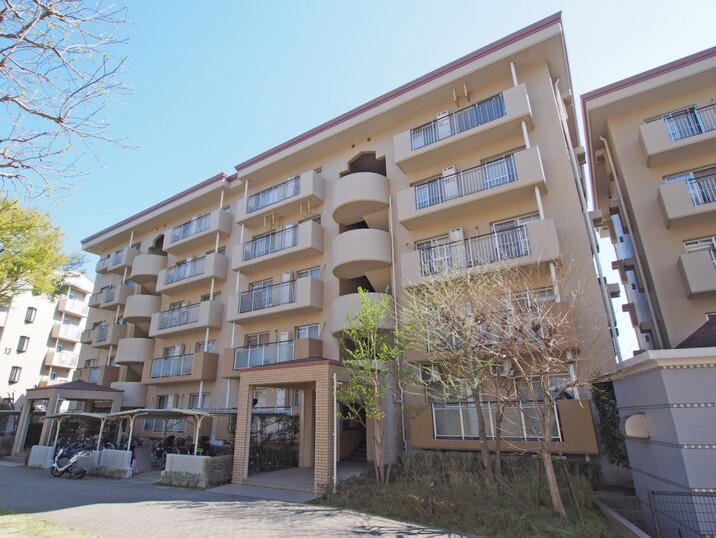 プラザ学園前８号棟