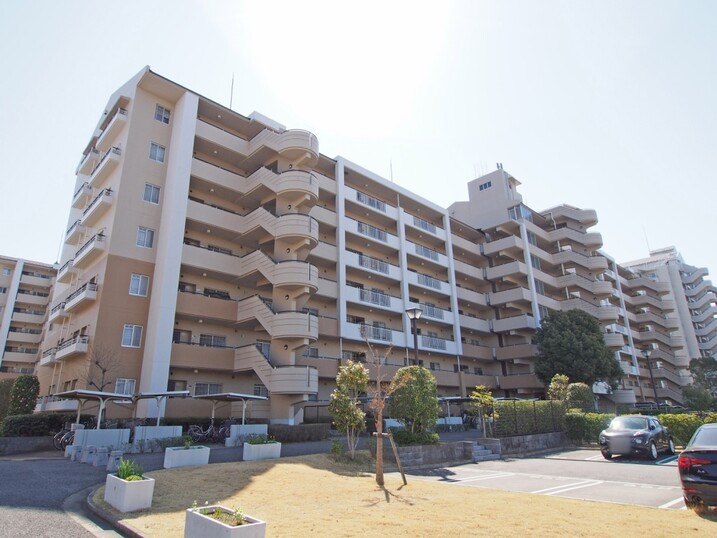 プラザ学園前１０号棟