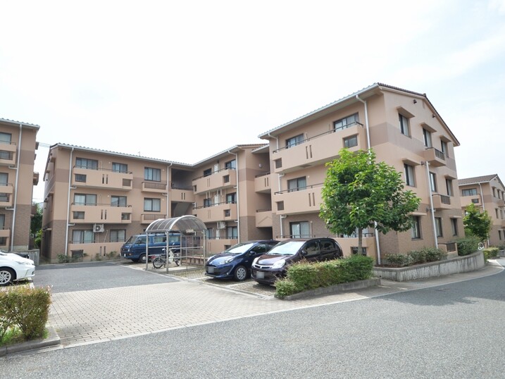 モンセーヌ西神南１０号棟