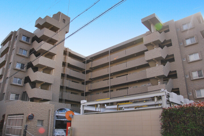 ファミール池田石橋
