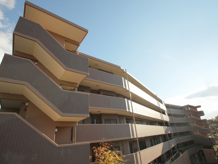 ファミール甲陽園