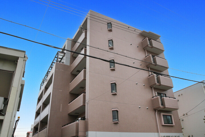 グランベリー嵯峨東