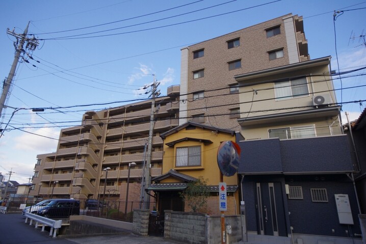 オークリッチむこうまち