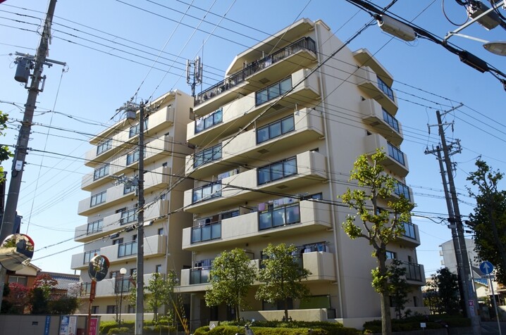 ファミール塚口