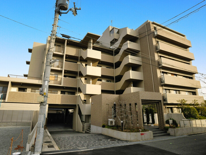 ステイツ千里・山手町