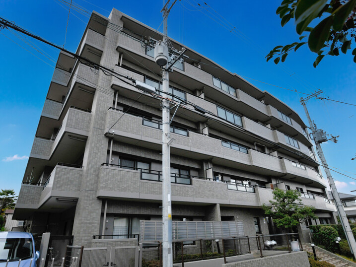 ステイツ千里津雲台
