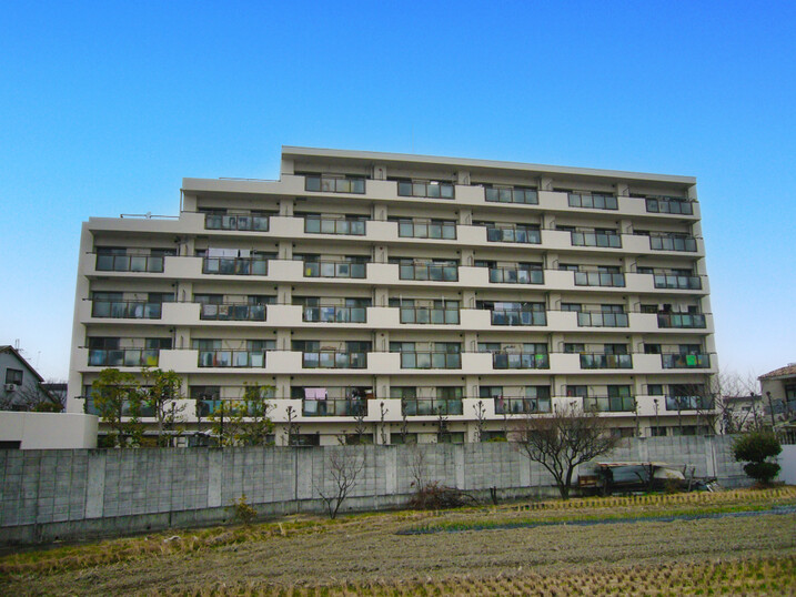 ファミール北野田