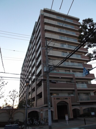 ルネアムパセオ