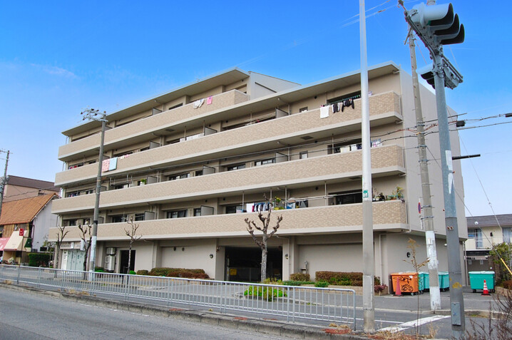 クラウンセゾン深井