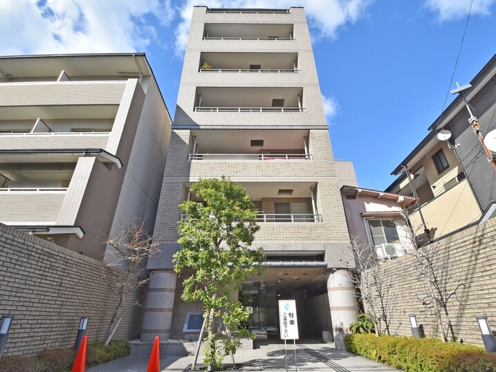 リソシエ今出川聚楽邸