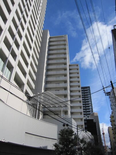 ジーニス大阪イースト棟