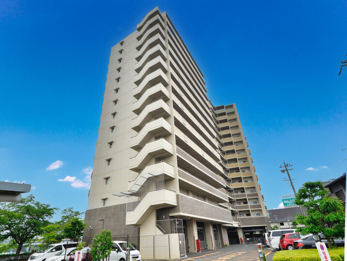 ファミール大津石山リバーサイド