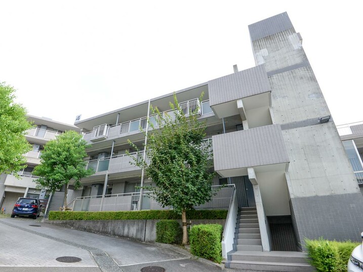 ローレルスクエア豊中緑丘４番館