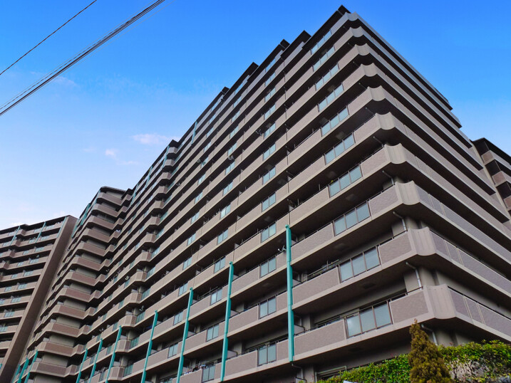レジオンスクエア緑地公園４番館