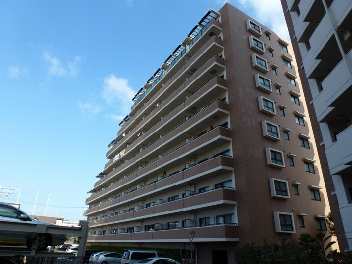 グランドシティダイアパレス吹田ガーデンコート四番館