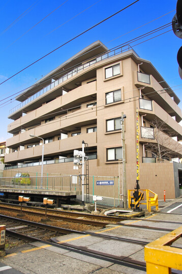 ジオ阪急岡本