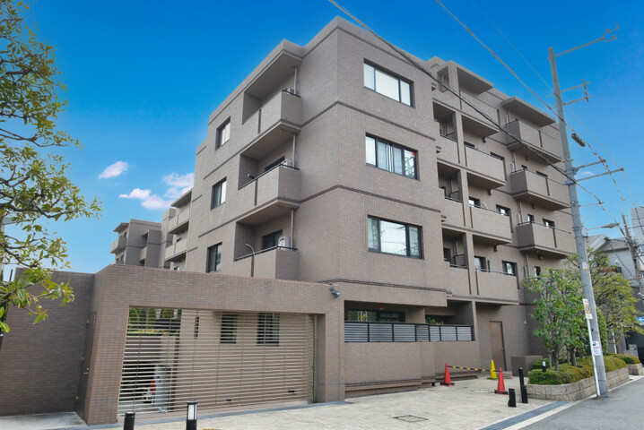 レジオン帝塚山緑彩館