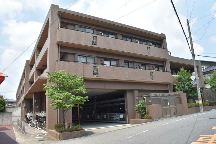 ローレルコート高槻天神町